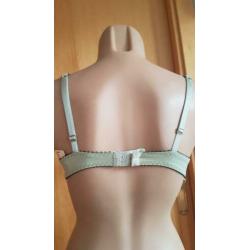 New Lejaby bra 75B