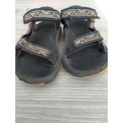 Teva maat 27/28