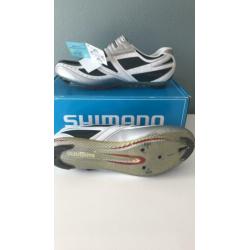Shimano SH-R132L mt43 nieuw