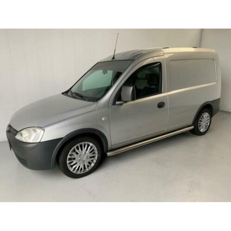 Opel Combo 1.3 CDTi Comfort Navigatie Airco Side bars