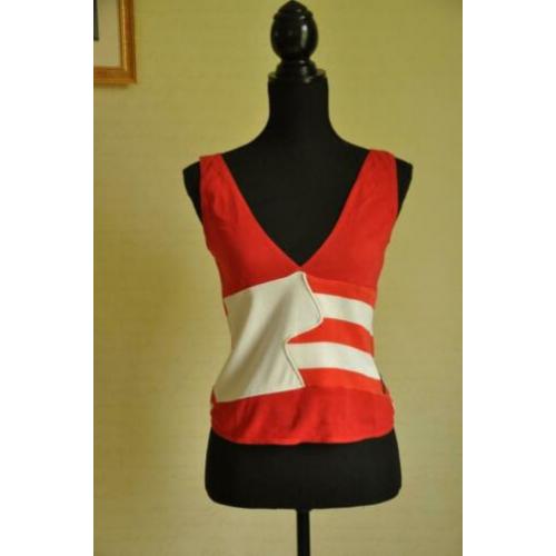 Armani top rood-wit mt 38