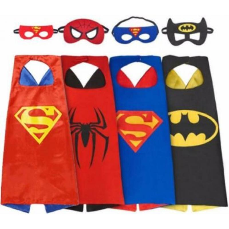 Superman verkleedpak + rode cape + masker, maat 110,116