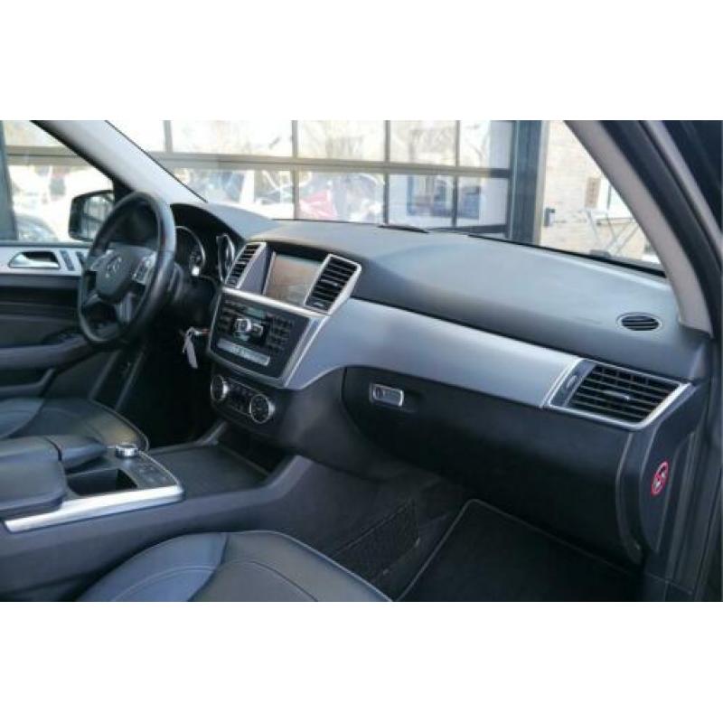 Mercedes-Benz M-Klasse ML 350 BLUETEC 4MATIC VAN/ Grijs Kent
