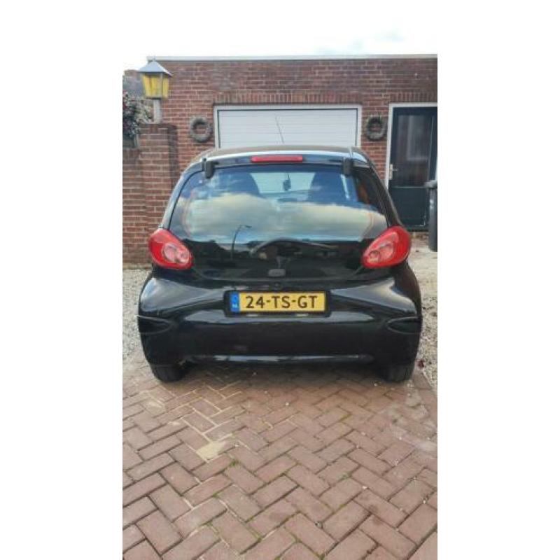 Toyota Aygo 1.0 12V Vvt-i 3DRS MMT 2007 Zwart
