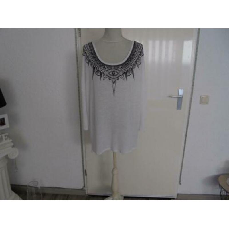 Aparte witte tuniek top van h&m divided mt L. ZGAN