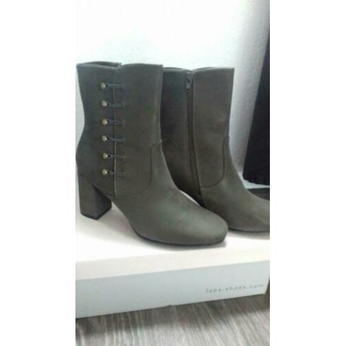 FABS Lage laarsjes TAUPE maat 37 (NIEUW)
