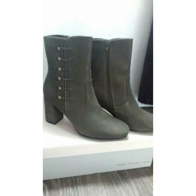 FABS Lage laarsjes TAUPE maat 37 (NIEUW)