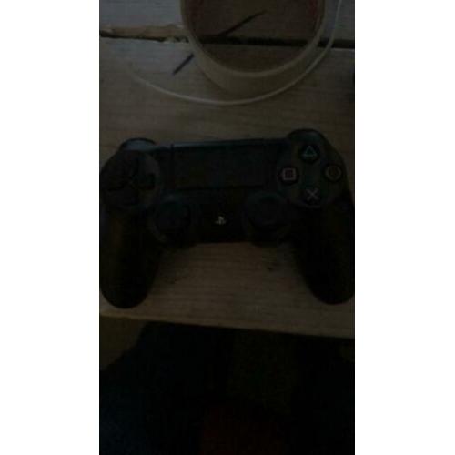 Sony PS4 controllers
