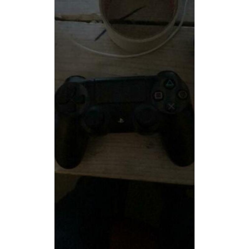 Sony PS4 controllers