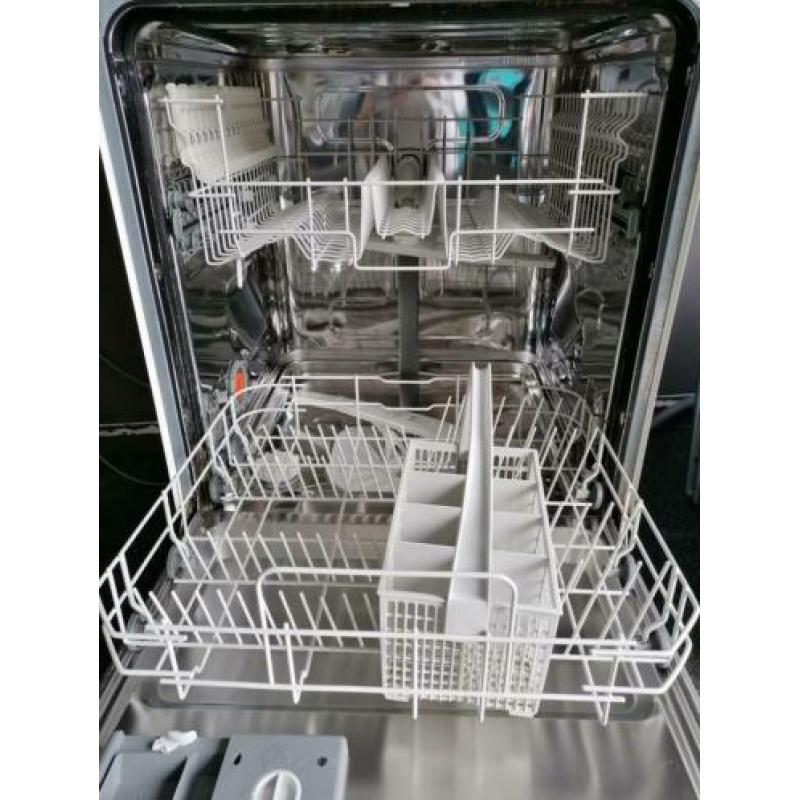 Zanussi inbouw vaatwasser