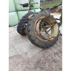 Dubbellucht banden 13.6 r38 trekkerbanden