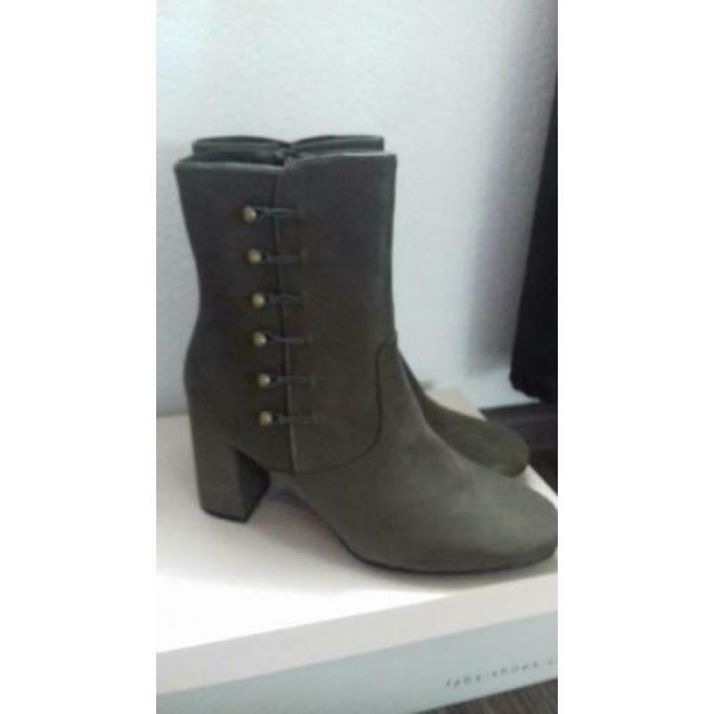 FABS Lage laarsjes TAUPE maat 37 (NIEUW)