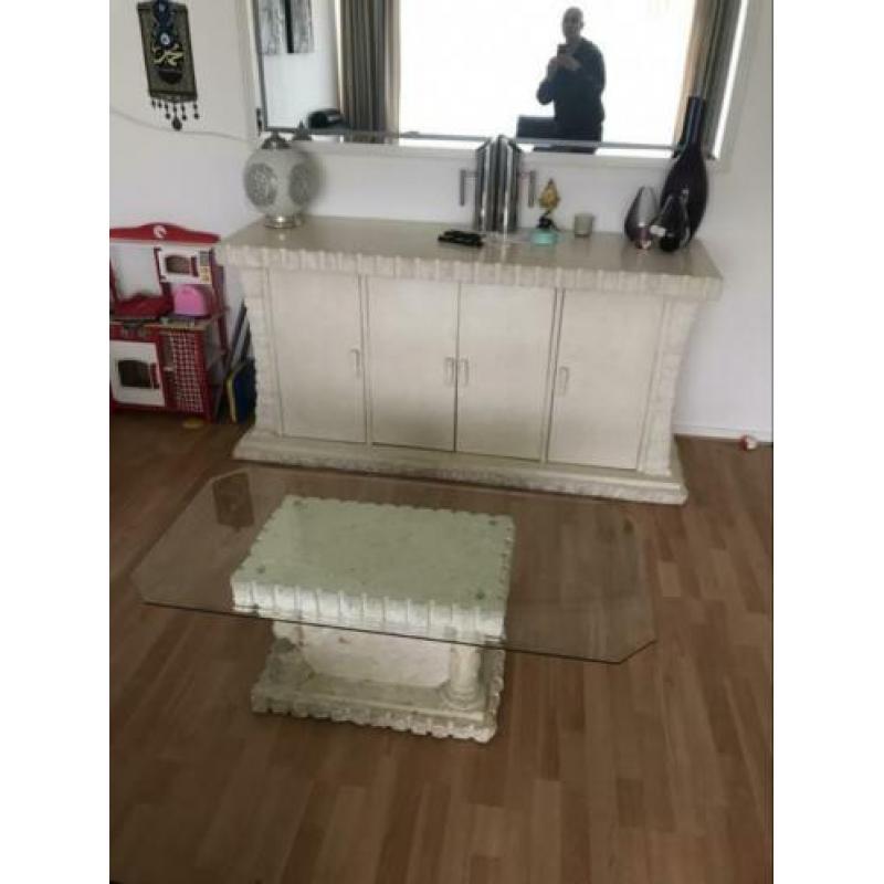 Dressoir fossiel hoogte88 breed 57 lengte180