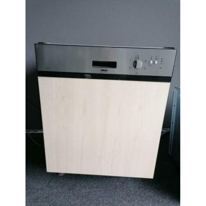 Zanussi inbouw vaatwasser