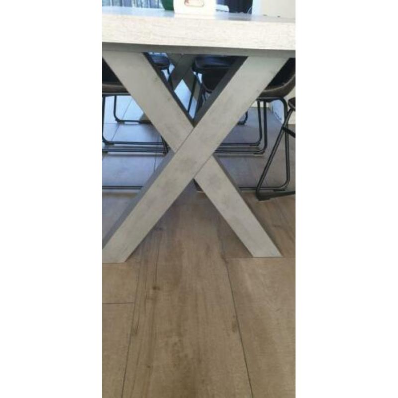 Eettafel 100x220 betonlook