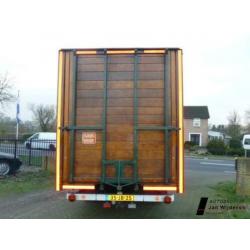 BEDFORD EJM3BC1 paardenwagen oakley opbouw
