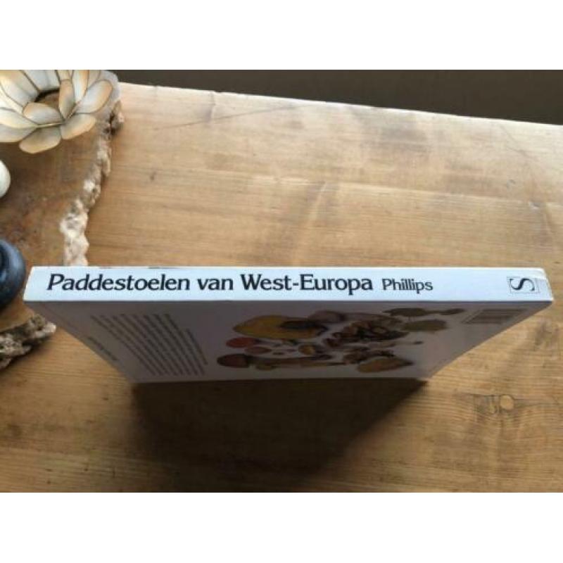 Paddestoelen van West Europa-Roger Phillips