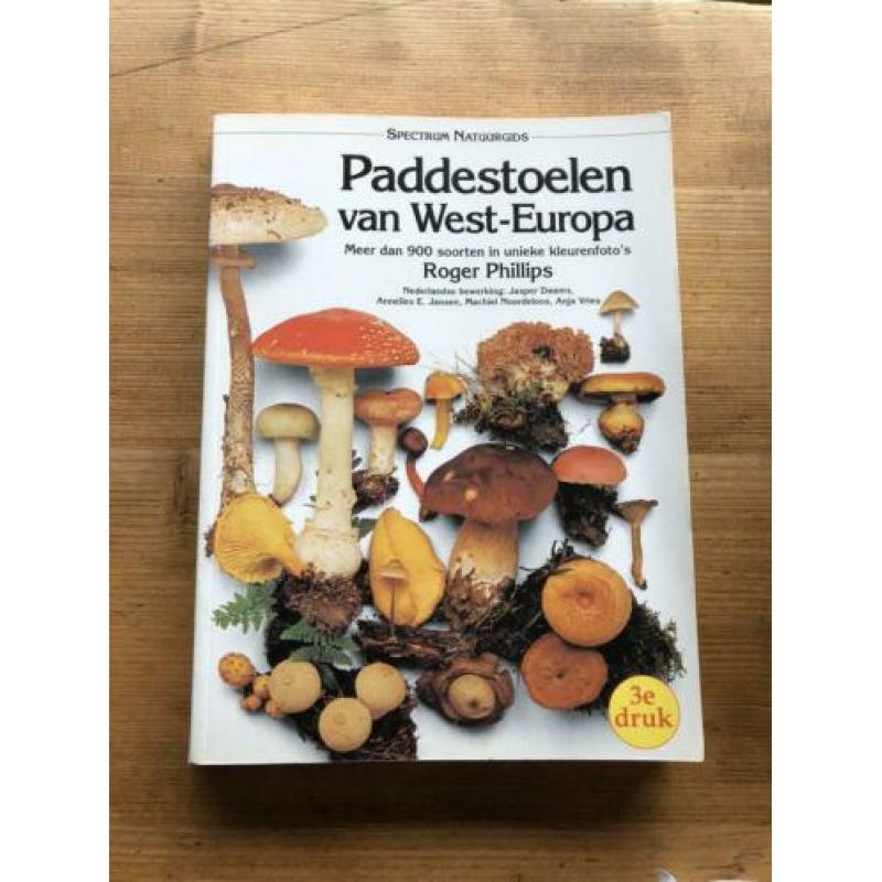 Paddestoelen van West Europa-Roger Phillips
