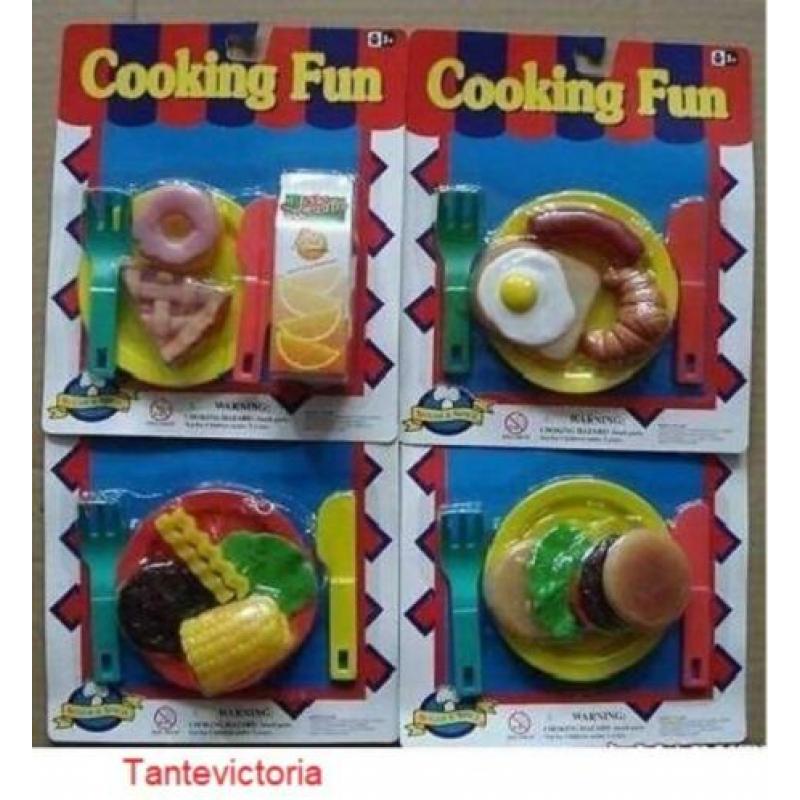 NIEUW Set van 4 kaarten FOOD ETEN eetsets keuken winkel