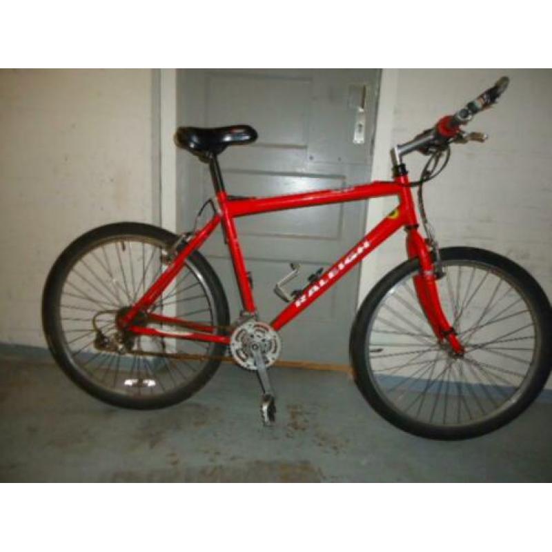 sterk RALEiNGH herenfiets met Versnellingen rijt nog perfect