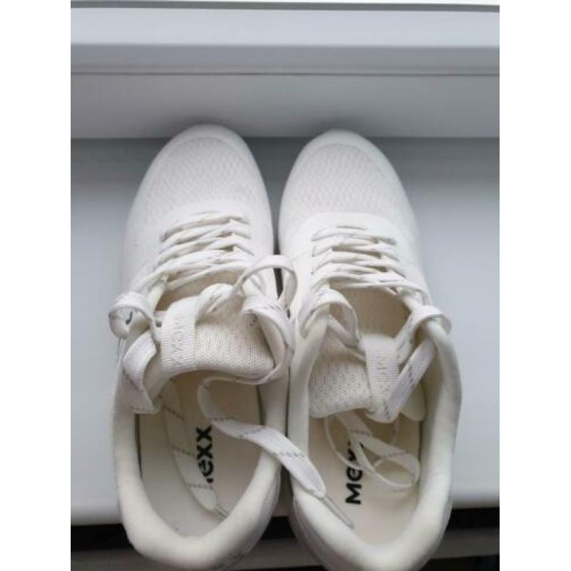 Sneakers van Mexx maat 37