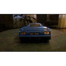 Bugatti EB110 1:18 te koop!