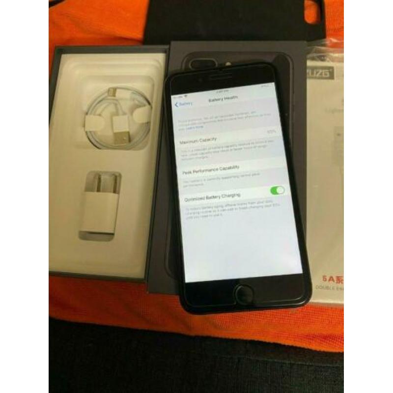 Iphone 8 PLUS in zeer goede staat.