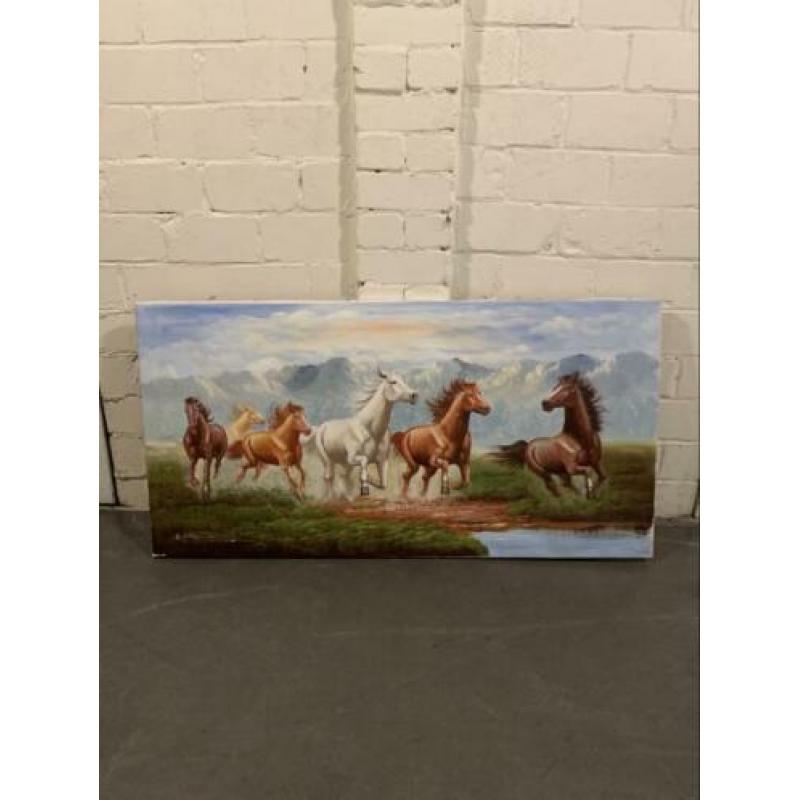 Paarden schilderij mag weg voor een leuke prijs