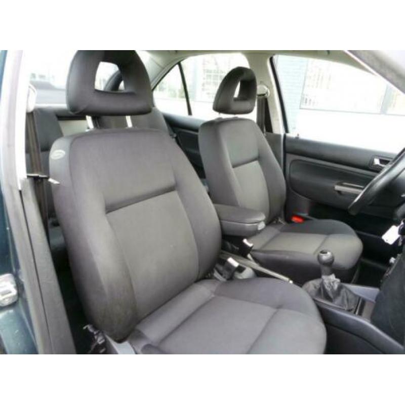 Volkswagen Bora 1.6-16V ( 1e EIGENAAR + INRUIL MOGELIJK )