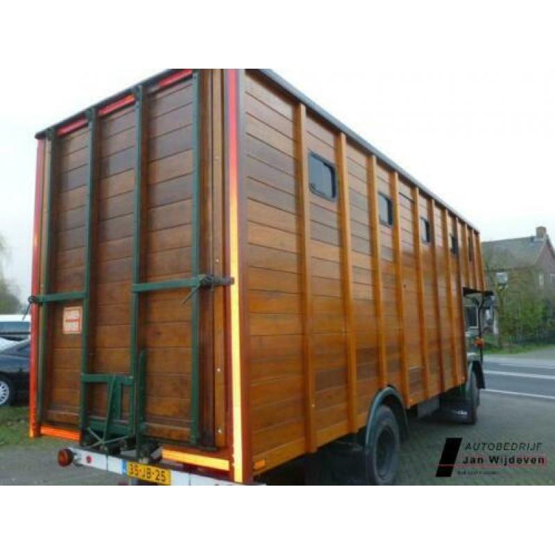 BEDFORD EJM3BC1 paardenwagen oakley opbouw