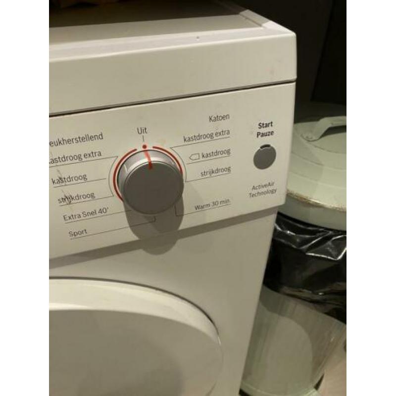 BOSCH Self Cleaning Condensdroger (Trommel draait niet)