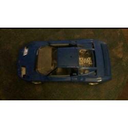 Bugatti EB110 1:18 te koop!