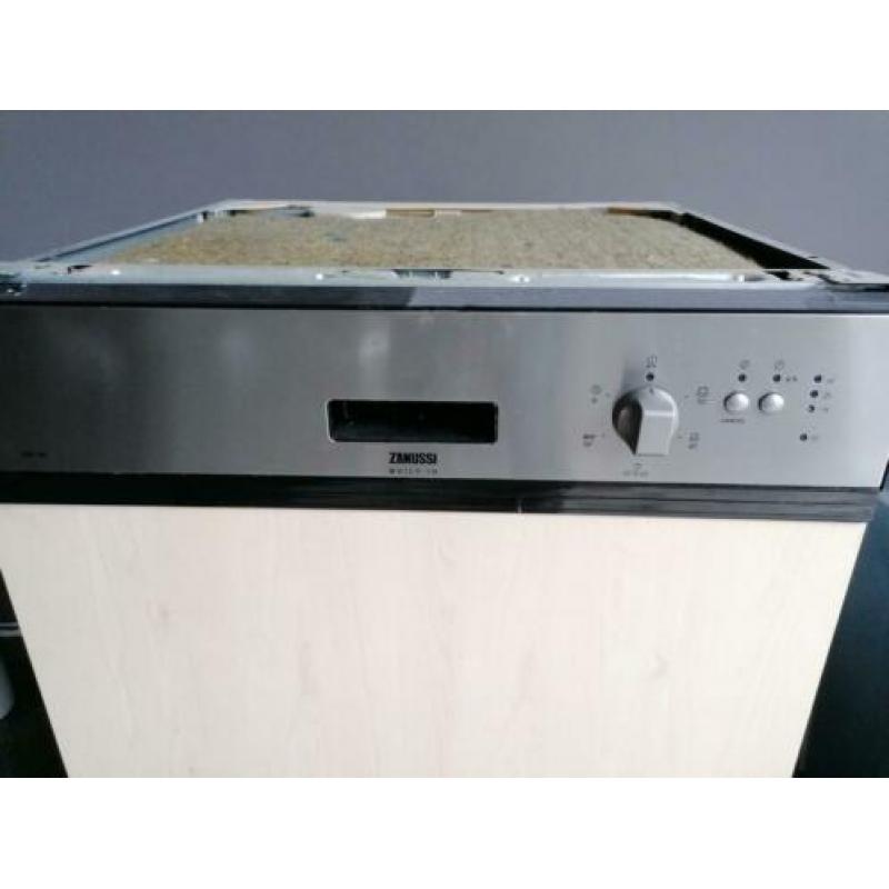 Zanussi inbouw vaatwasser