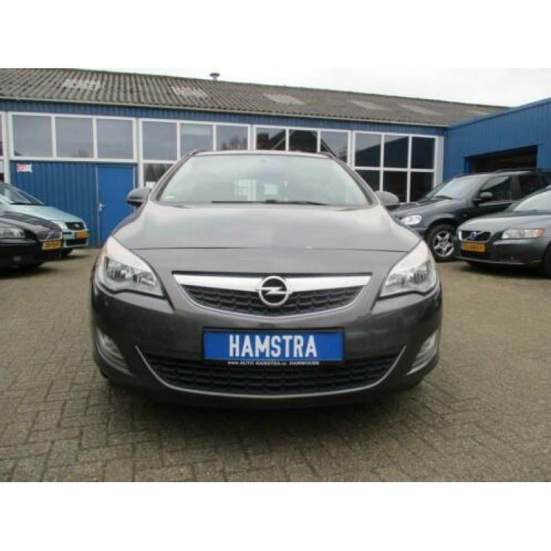 Opel Astra Sports Tourer 1.4-16V Turbo "Cosmo" Half leder -