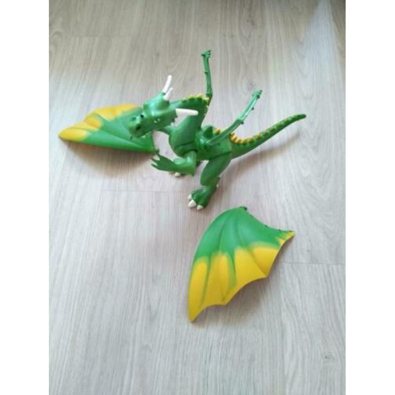 Playmobil draak 9001 met oplichtende neusgaten