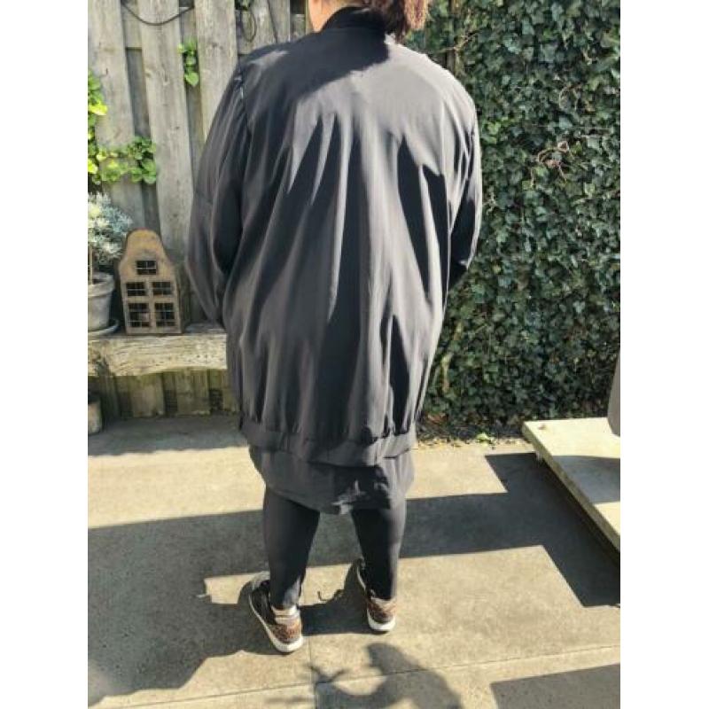 Bomberjack van Plus Basics travelstof mt. 52