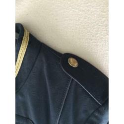Geheel nieuwe donkerblauwe blazer van summum in maat 42