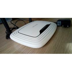 TP-LINK wireless 300Mbps wifi router voor thuis (TL-WR841N)