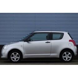 Suzuki Swift 1.3 GA Stuurbekrachtiging, LM Velgen, Metallic