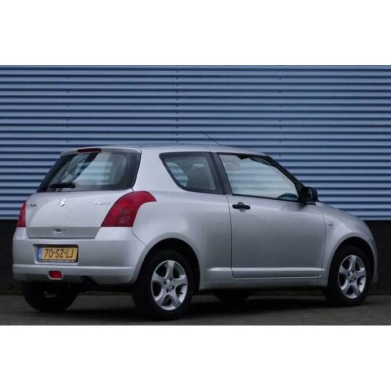 Suzuki Swift 1.3 GA Stuurbekrachtiging, LM Velgen, Metallic