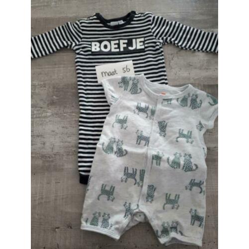 Babykleertjes maat 56