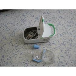 vernevelapparaat....Philips InnoSpire Deluxe Nebulizer