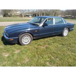 Jaguar XJ 3.2 Executive V8 2000 youngtimer