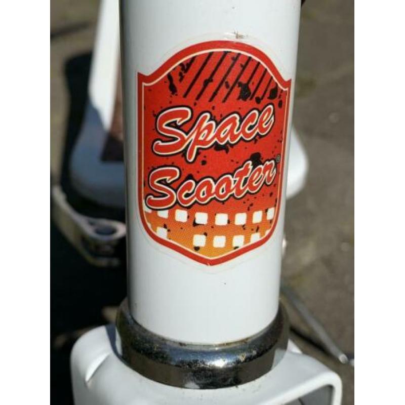 Space scooter wit