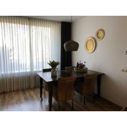 Eethoektafel/salontafel