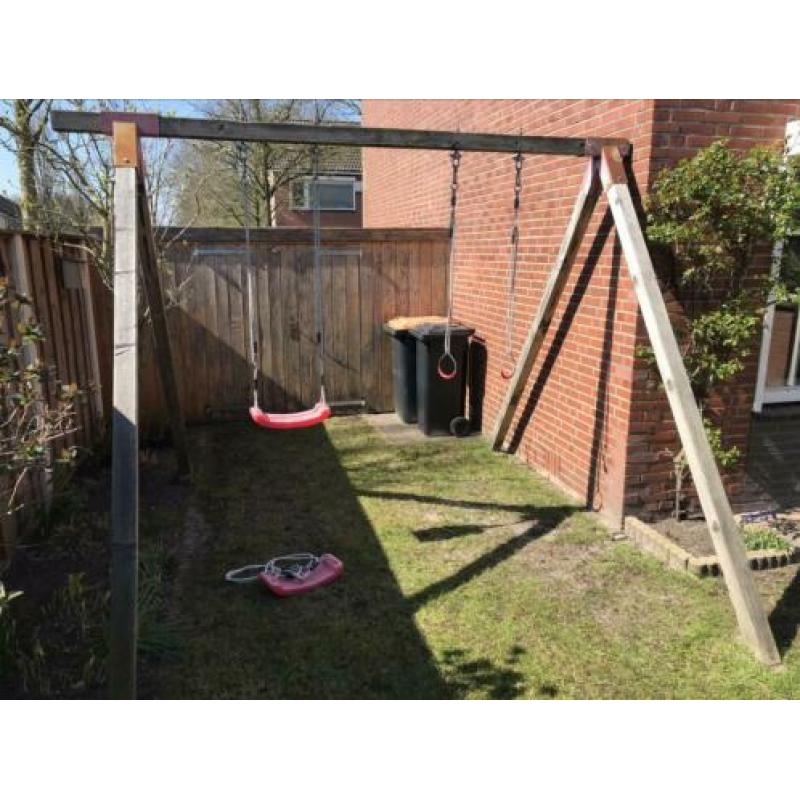Houten schommel / vierkante palen / 2 persoons