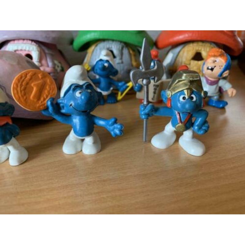 Smurfen huizen en figuren