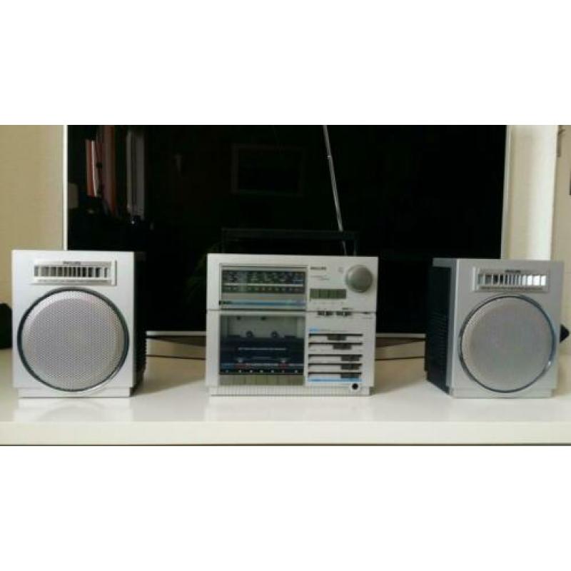 Philips compact compo d 8438 volledig werkend
