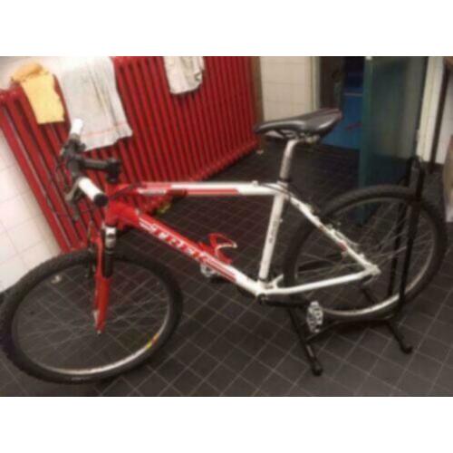 TREK 3900 26 inch ATB, Rood/Wit, Shimano Deore Afmontage