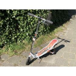 Space scooter wit